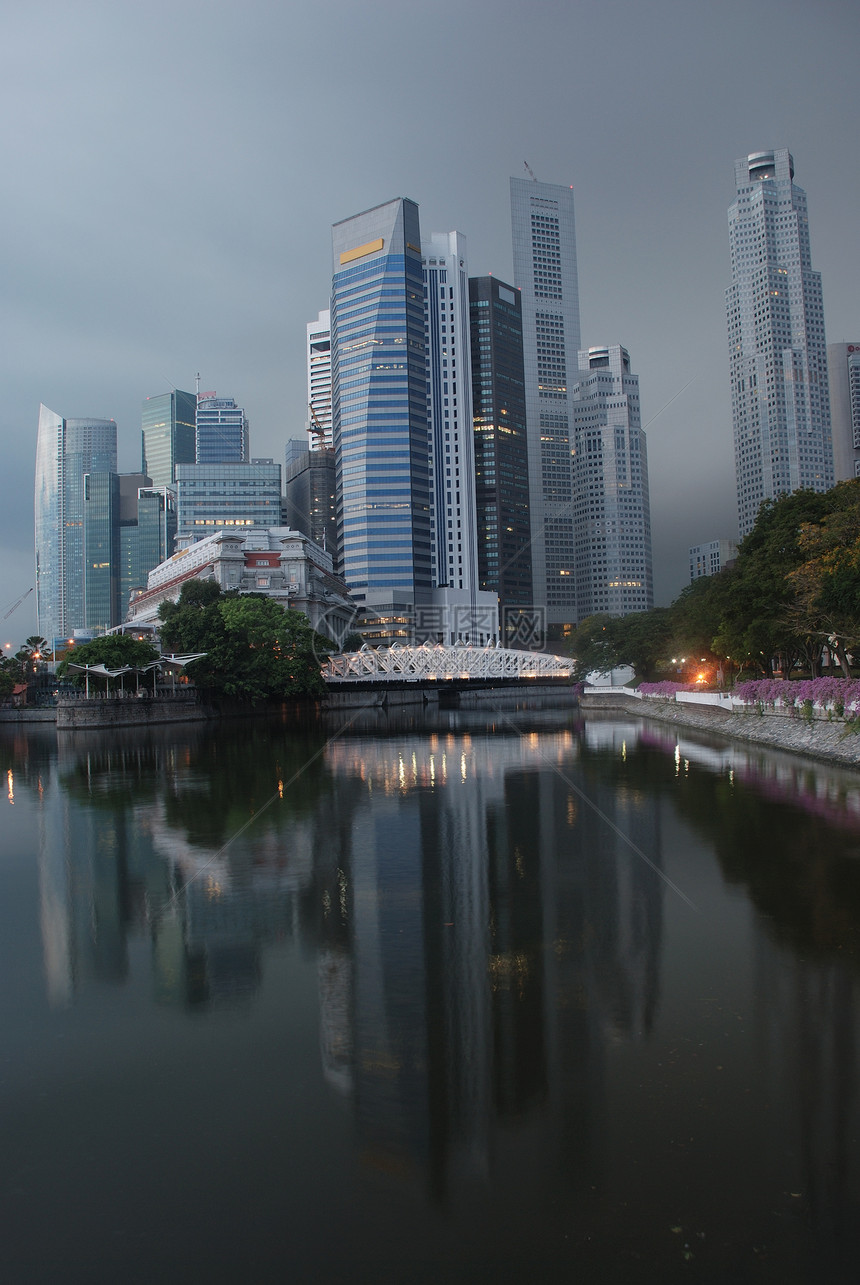 清晨新加坡城市景观旅游天际天空旅行反射建筑图片
