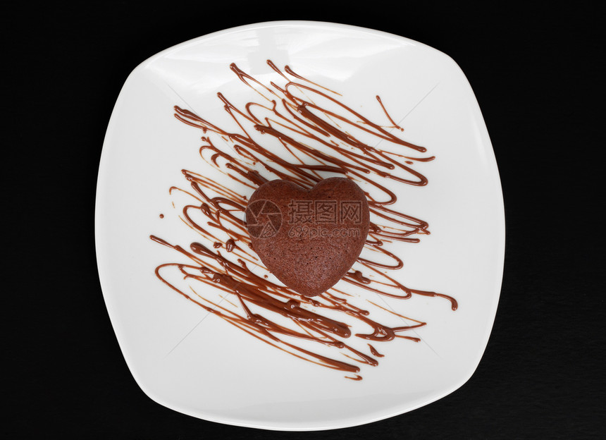心脏巧克力蛋糕图片