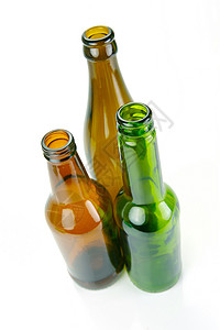 啤酒瓶瓶子白色绿色棕色饮料背景图片