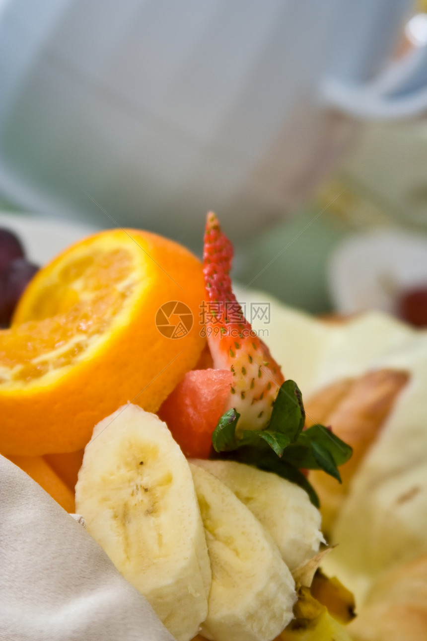 美妙的早餐营养西瓜水果食物红色饮食绿色沙拉果汁菠萝图片