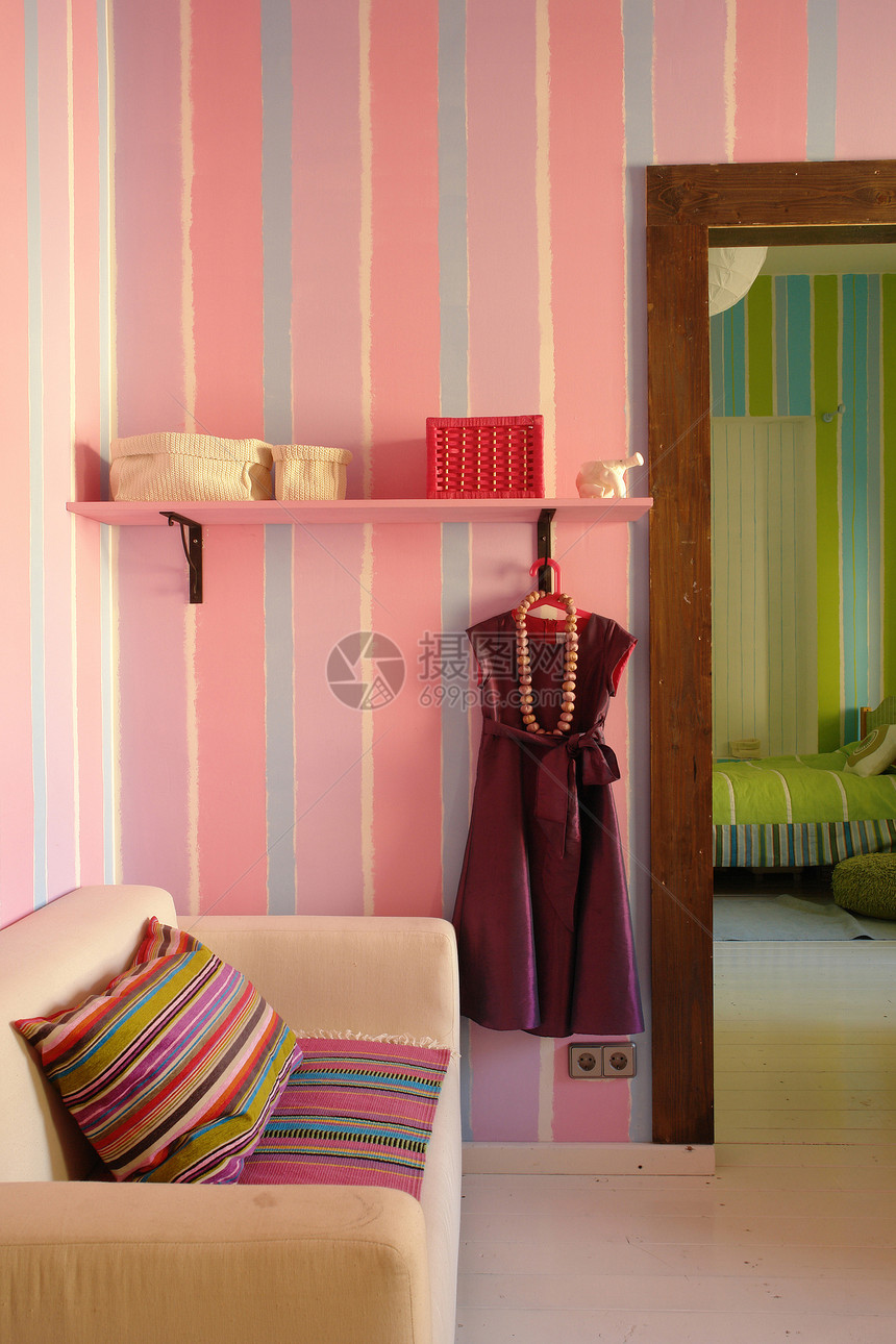 以粉色为颜色的客厅室内图片
