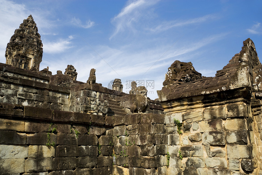 Preah Ko 柬埔寨遗产雕像佛教徒宽慰雕塑纪念碑宗教遗迹崇拜废墟图片