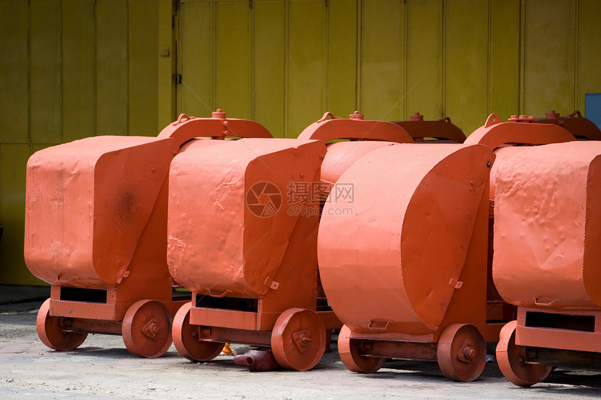 废水泥混合器砂浆机械二手工业金属销售商业建筑机器工作图片