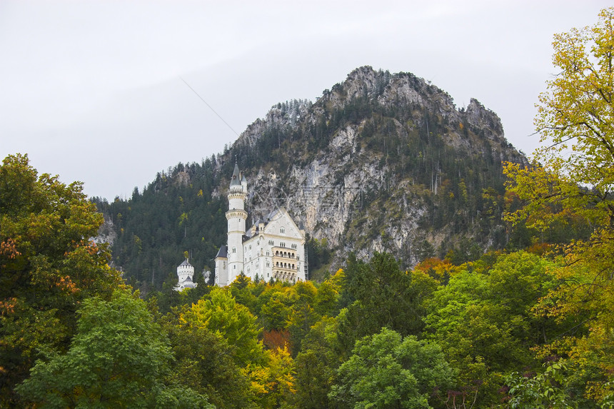 纽施旺斯坦城堡童话纪念碑天空历史性文化国王贵族旅游旅行绿色图片