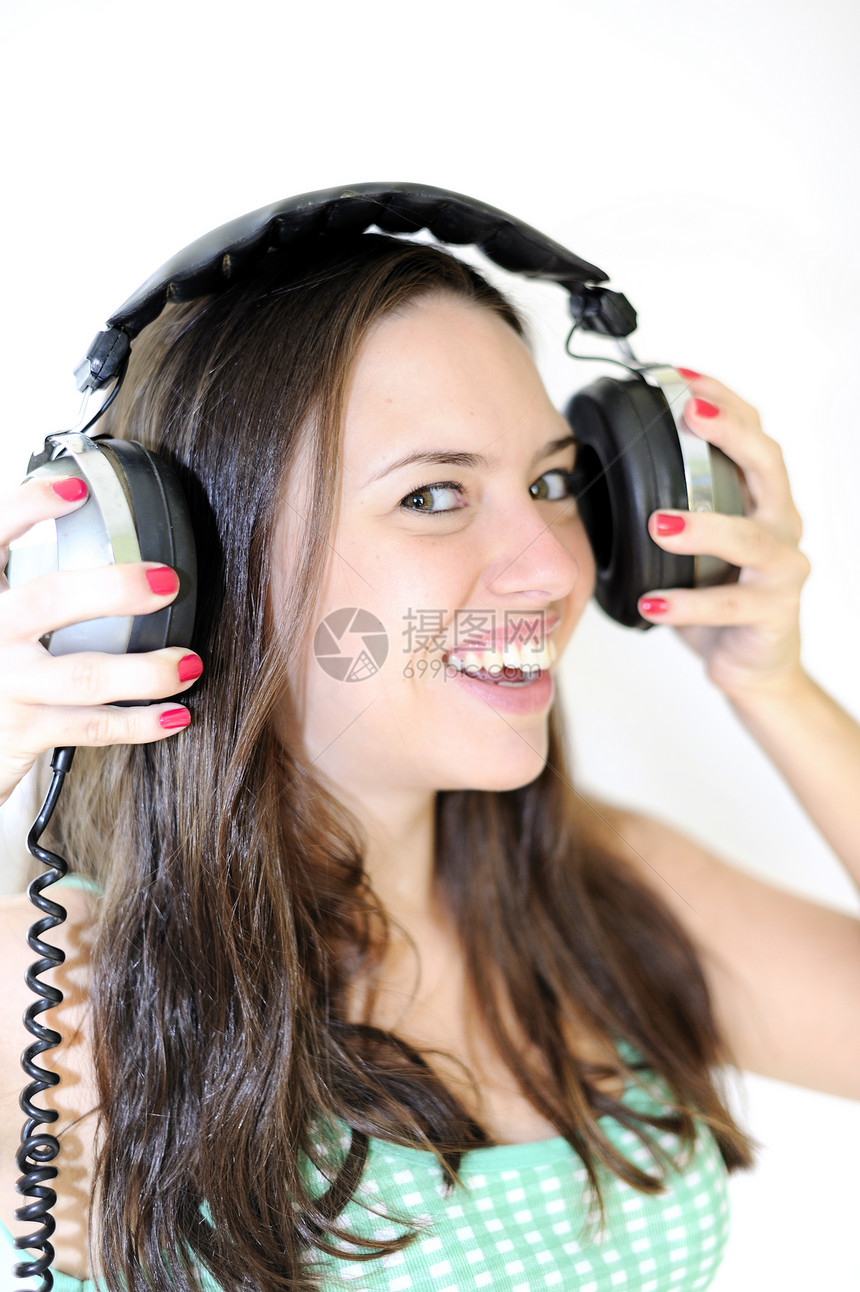 听音乐的音乐青少年音乐播放器工作室唱歌喜悦女孩女士美丽耳机娱乐图片