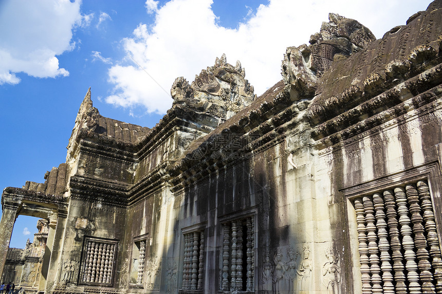柬埔寨吴哥瓦帝国建筑宗教废墟雕塑砂岩遗产佛教徒崇拜寺庙图片