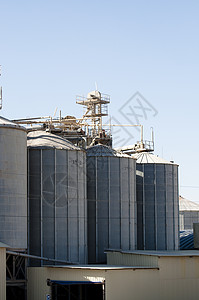 行业天空金属氧化物建筑蓝色背景图片
