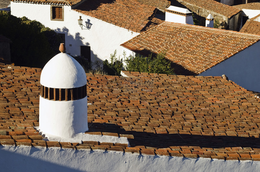 葡萄牙蒙萨拉兹的传统屋顶和烟囱 葡萄牙全景乡村鸟瞰图村庄历史性图片