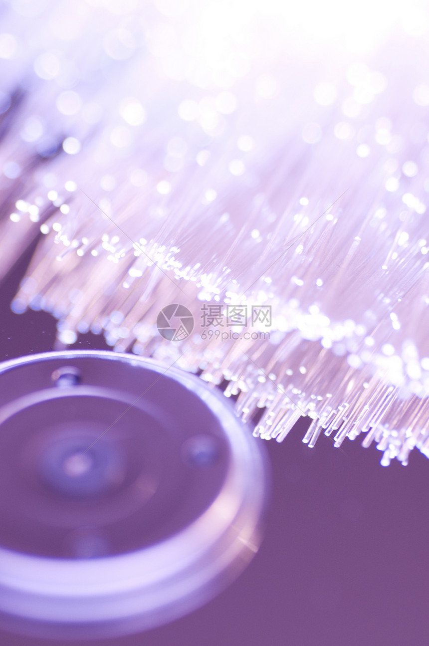 带细节和光效应的光纤图片电缆全球高科技电子产品纤维技术网络互联网金属光学图片