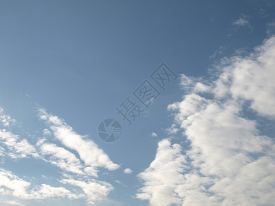 蓝色天空云云蓝白色太阳晴天墙纸天气多云背景图片