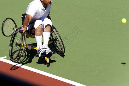 残疾人轮椅网球主席男性运动锦标赛冠军火柴国际游戏竞争障碍车轮狂欢节背景图片