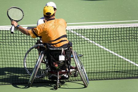 残疾人轮椅网球主席男性国际火柴男人优胜者比赛竞争车轮狂欢节障碍冠军背景图片