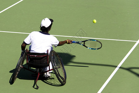 残疾人轮椅网球主席男性男人锦标赛竞争椅子障碍竞赛训练车轮游戏狂欢节背景图片