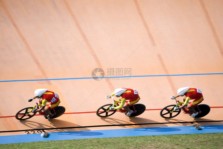自行车赛骑术速度运动获奖者优胜者头盔赛车场竞争冠军锦标赛图片