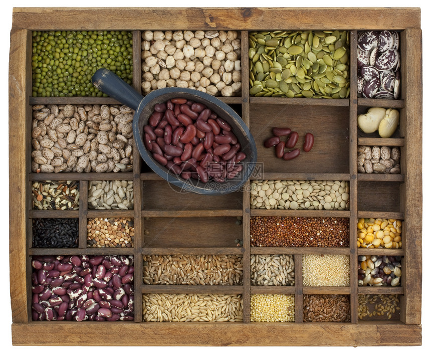 红肾豆和各种谷物和种子 可用作食物和种子图片