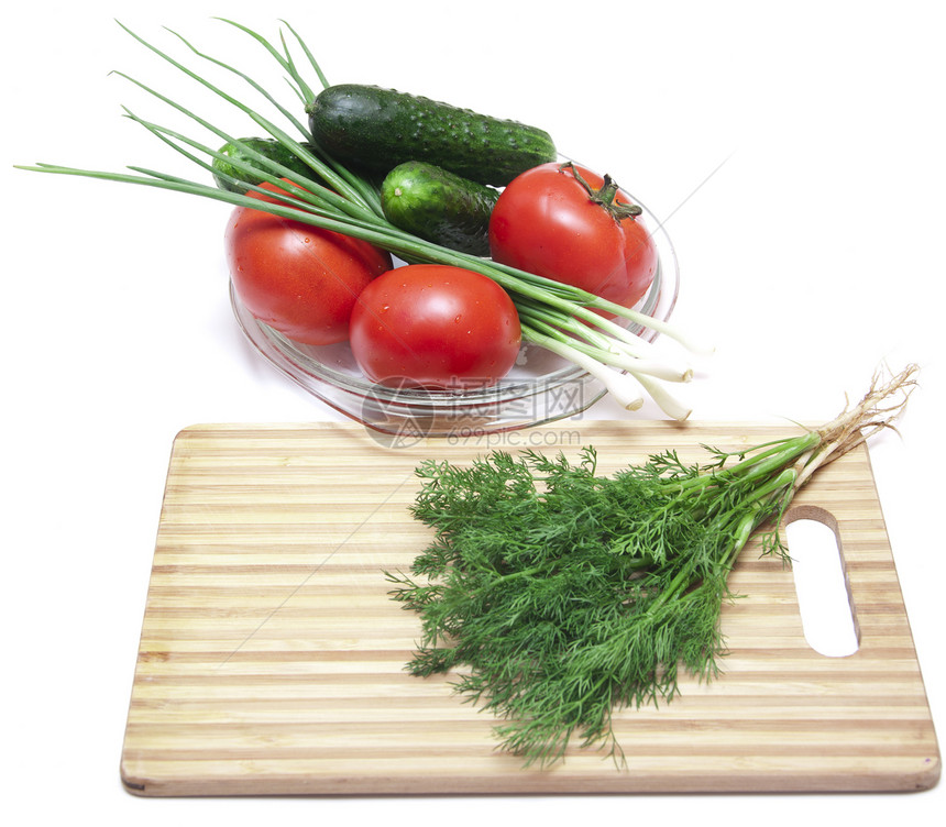 番茄和黄瓜萝卜健康西红柿香菜叶子蔬菜洋葱草本植物粉色静物图片