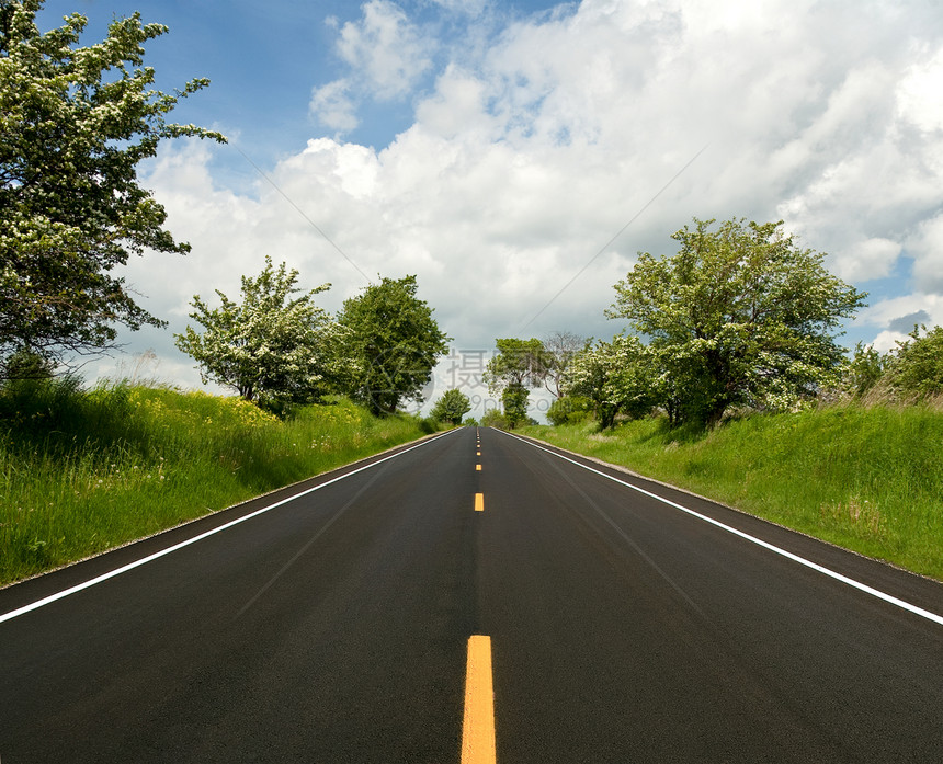 前面的道路图片