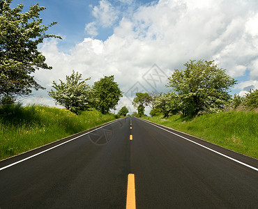 前面的道路图片