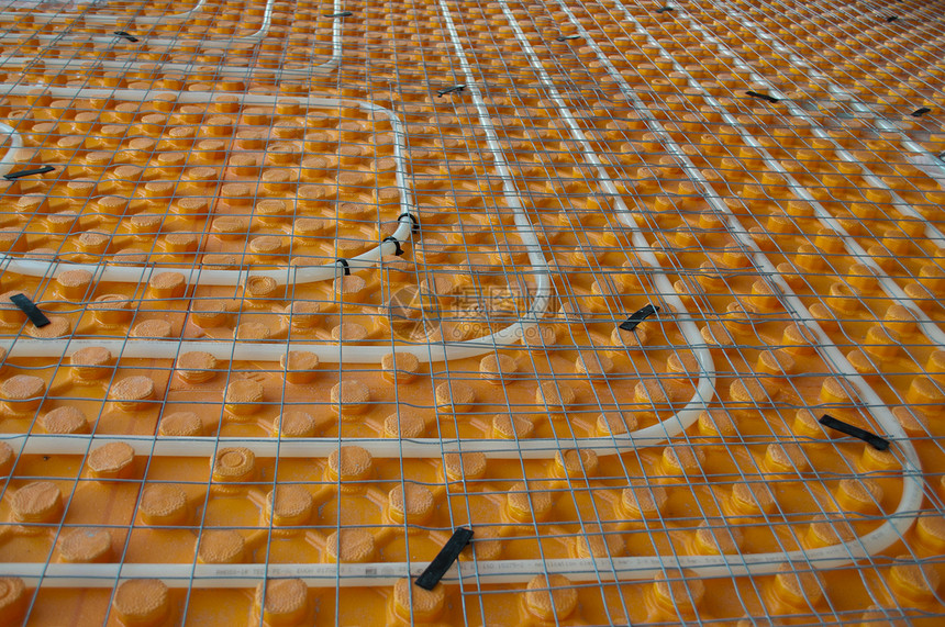 地板下供暖线圈白色材料导管石工管子工业管道塑料建筑图片