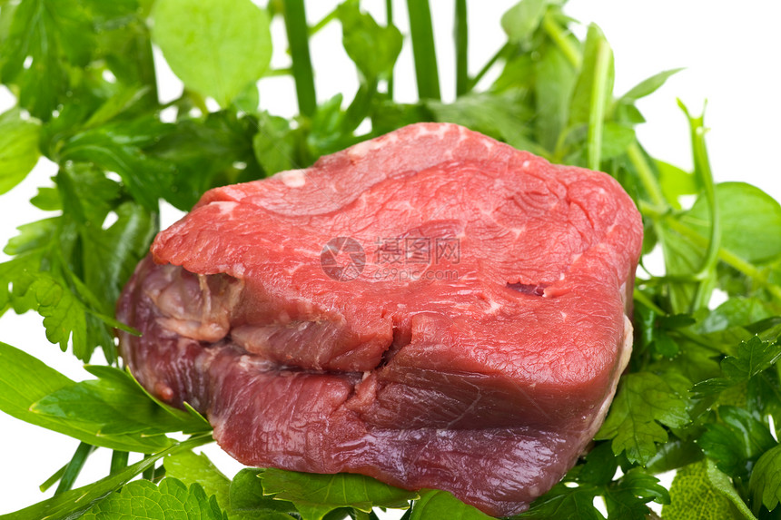 混合草药的生肉片牛排白色食物牛肉香菜投标牛扒烹饪鱼片红色智者图片