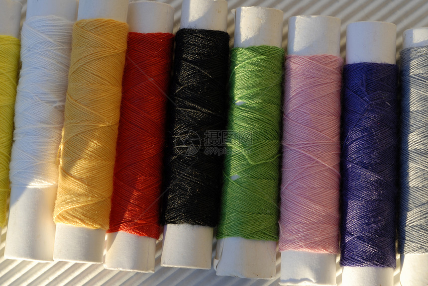 串列字符串共享黑色材料纺织品收藏衣服织物裁缝缝纫图片
