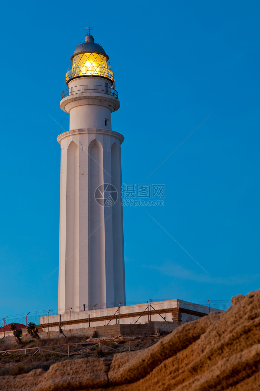 卡迪兹特拉法加尔灯塔风景海岸蓝色聚光灯安全探照灯场景导航海景建筑图片