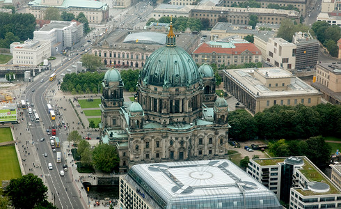 柏林多姆在柏林城市圆顶主场历史性场景教会旅行宗教文化大教堂背景图片