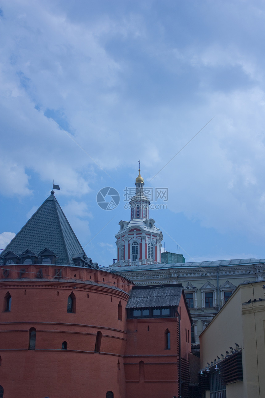 莫斯科克里姆林宫的塔和墙壁图片
