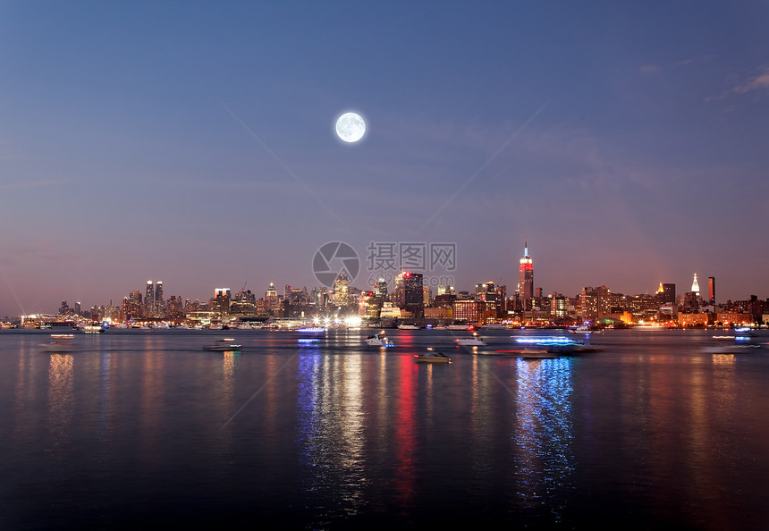中城曼哈顿天线景观市中心水路游客蓝色国家地标旅行天际正方形图片