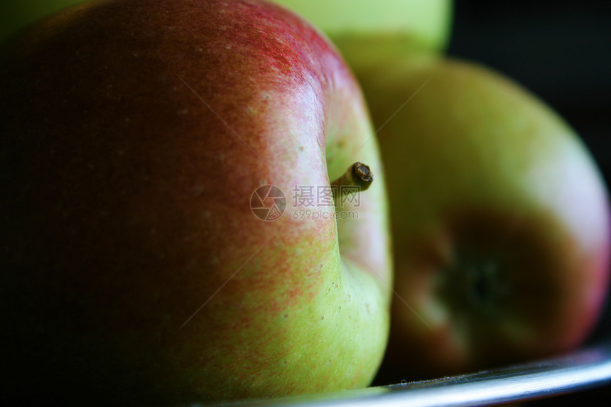 红苹果红色果汁绿色果实食物水果饮食营养生活方式维生素图片