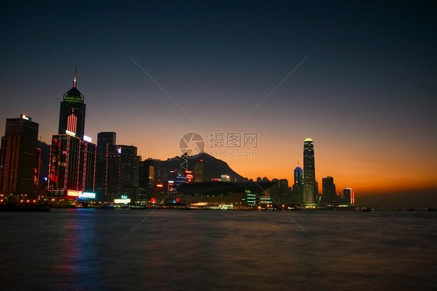 香港日落现场晴天橙子风景国家天际海浪建筑物蓝色爬坡天空图片