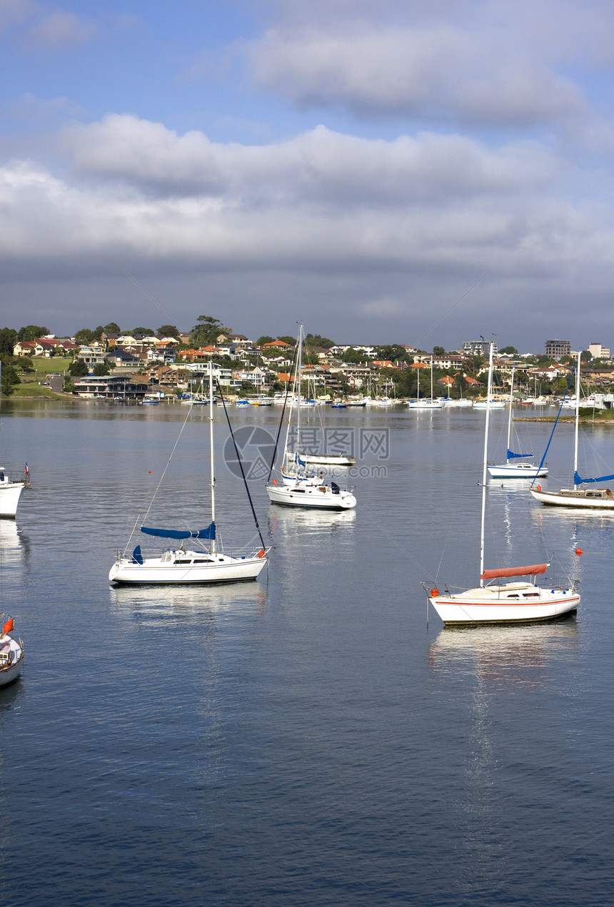 悉尼Birkenhead点的船支撑船只城市建筑海湾运输游客旅游海岸线建筑物图片
