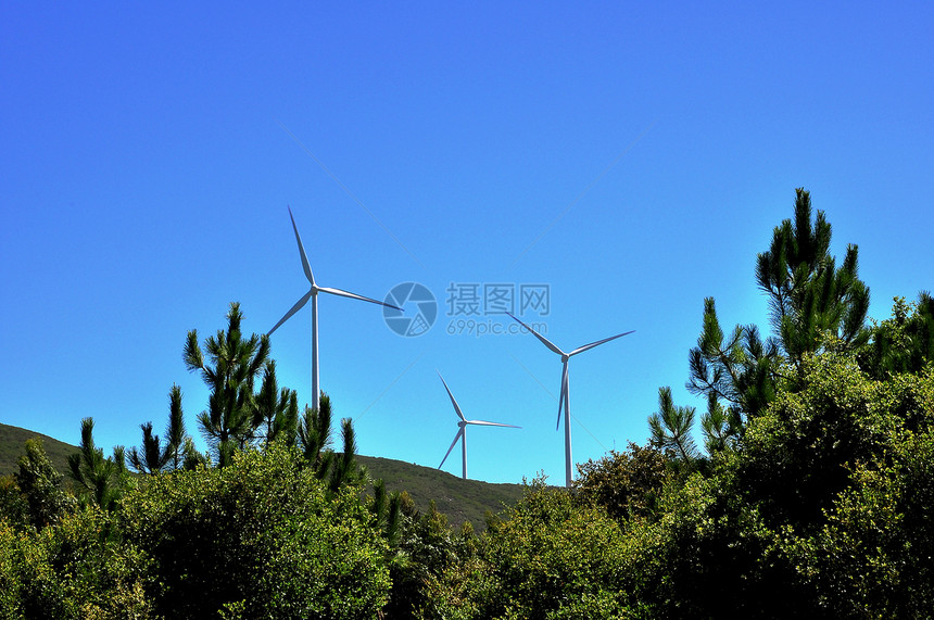 风力发电机的风景公园电气蓝色天气微风生态涡轮技术涡轮机图片