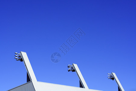 台式轻度竞技场足球运动体育场天空金属会场背景图片