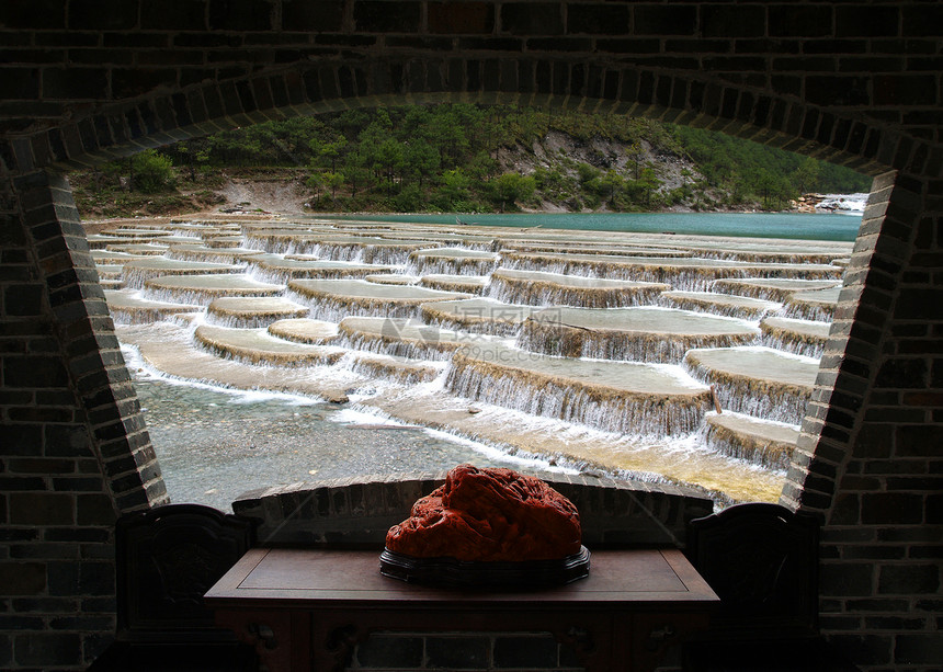 中国利江的风景公园溪流窗户街道人行道农村游客风景村庄土地公园图片