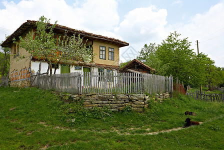 罗辛亚族传统保加利亚族住房背景