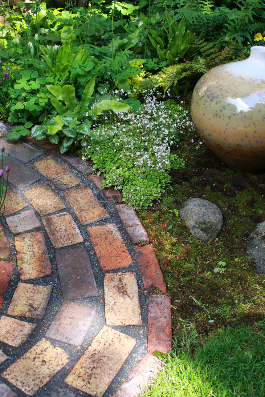 花园之路苔藓椭圆形陶瓷园艺小径小路叶子制品绿色石头图片