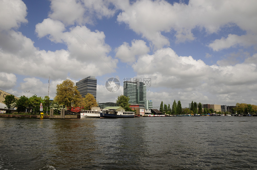 阿姆斯特丹市风景河流云景图片