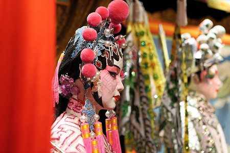 化妆品节日促销州歌剧木偶剧院节日艺术女士唱歌文化蓝色戏剧展示窗帘背景