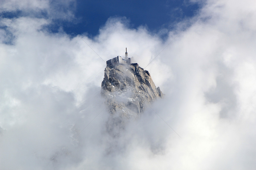 观点 法国顶峰远足高度迷笛游客地质学冰川岩石假期雪原图片