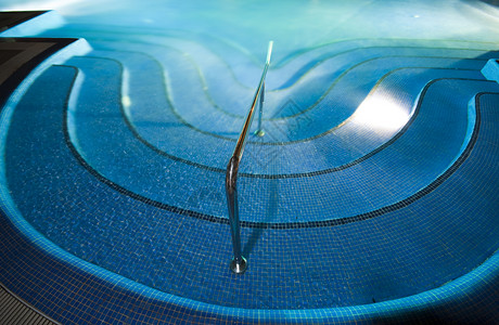 游泳池2蓝色瓷砖背景图片