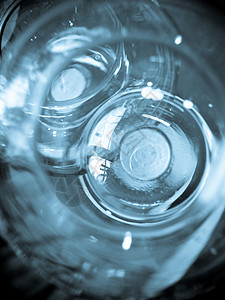 玻璃圆柱圆圈圆形蓝色背景图片