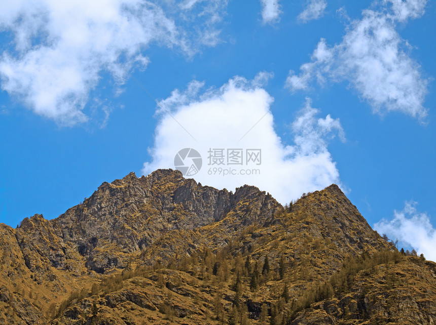 山山脉全景环境图片