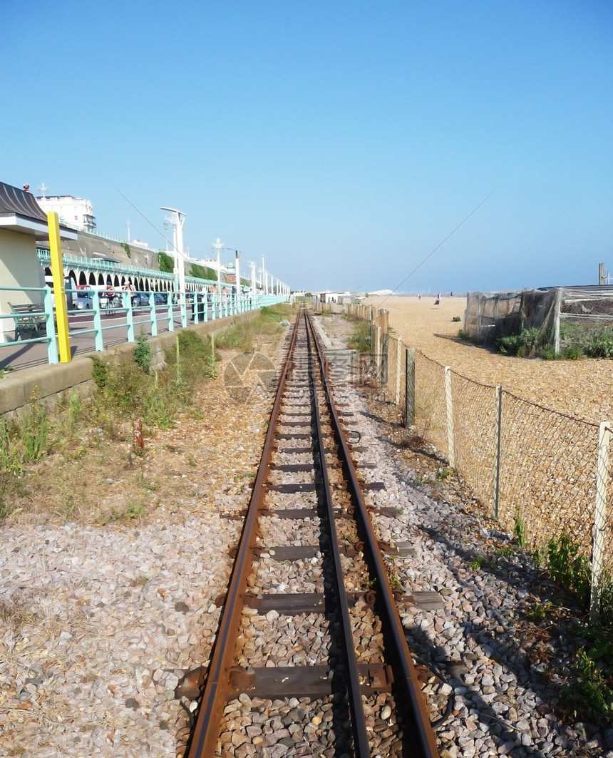 电动铁路基础设施沿海铁轨旅行曲目大众金属运输线条海岸图片