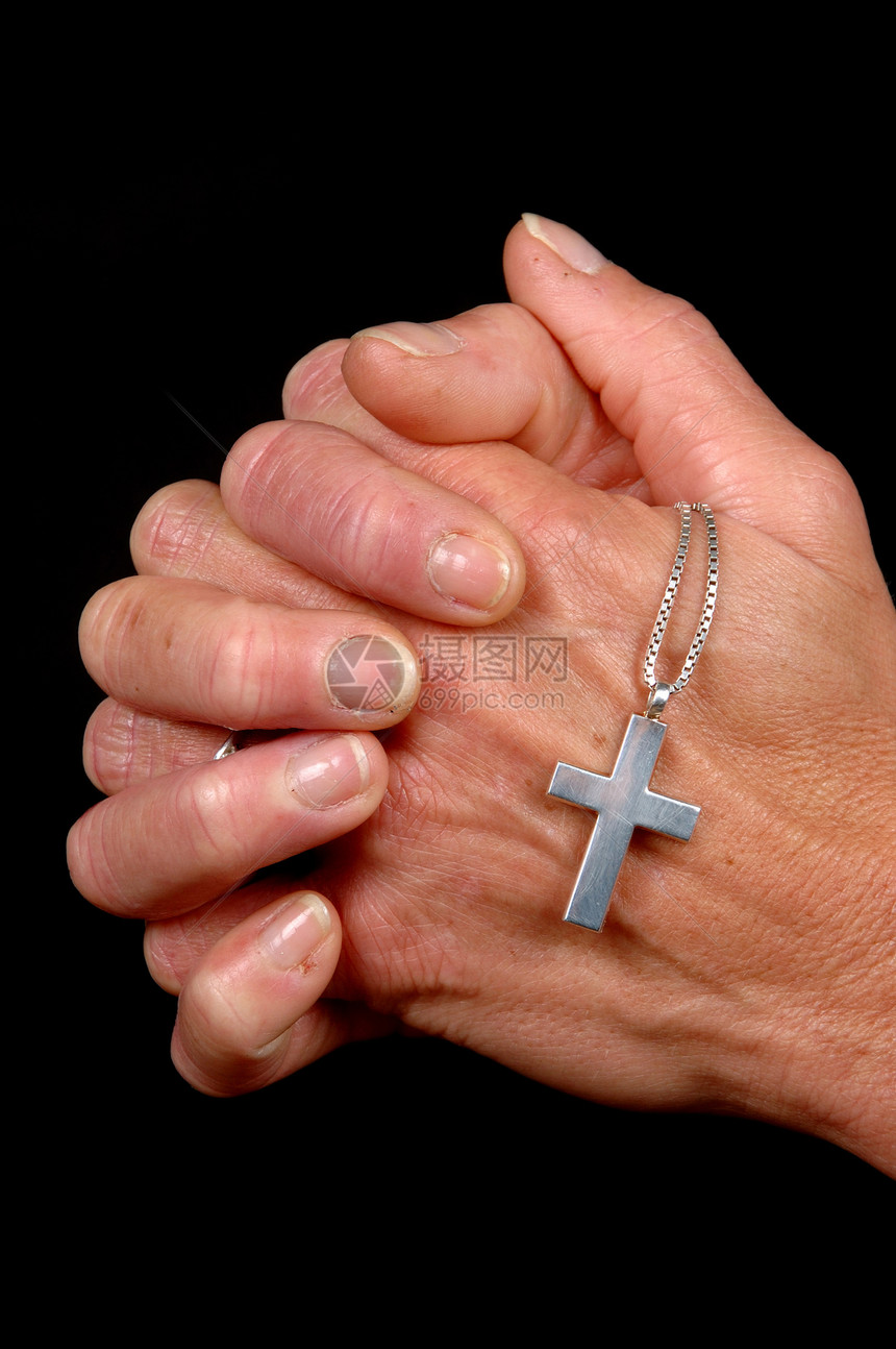女人祈祷悔改珠宝戒指手势宗教上帝金属女士女性信徒图片