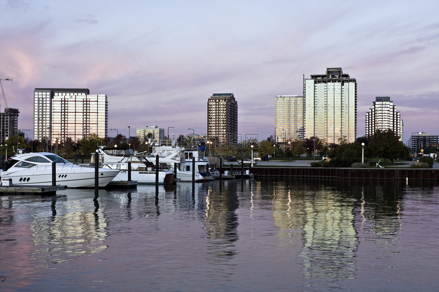 密歇根湖日出大楼都市公寓码头风光市中心天空景观天际建筑学图片