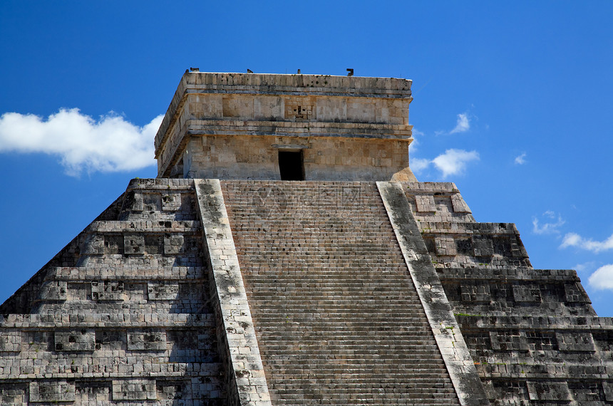 墨西哥的锡琴 Itza庙寺庙脚步宗教纪念碑建筑学金字塔地标文化晴天旅行楼梯图片
