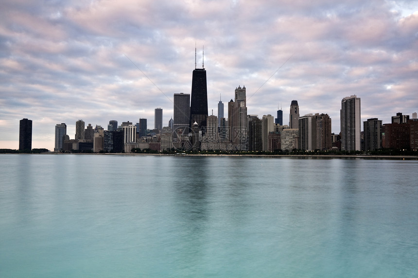芝加哥市中心上午时间图片