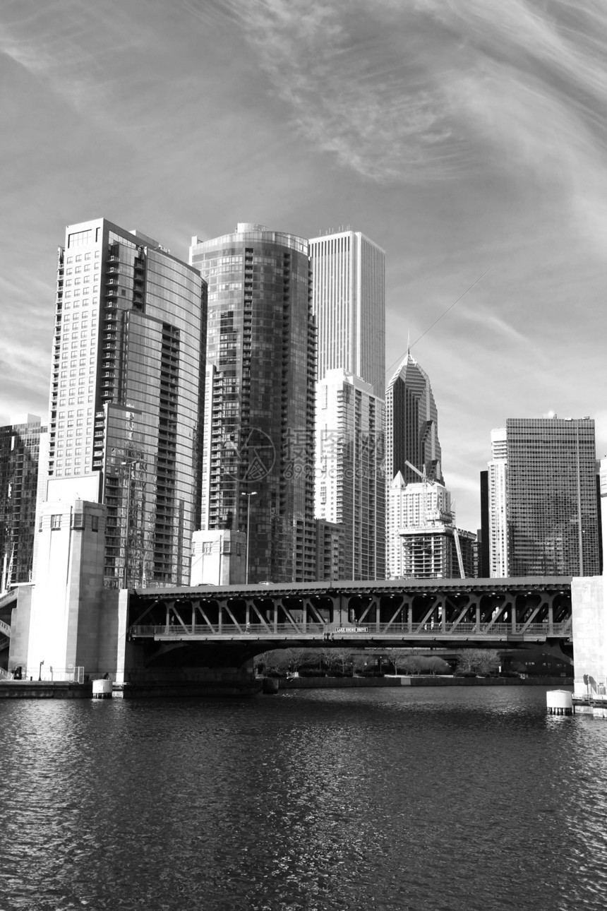 芝加哥天际场景城市码头阳光吸引力天空摩天大楼反射蓝色旅游图片