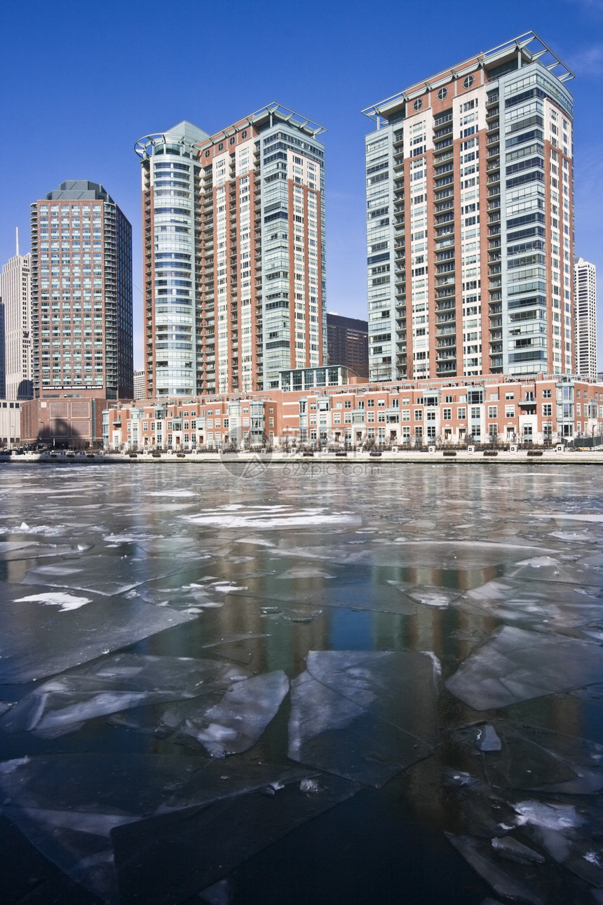 冻结的芝加哥河摩天大楼景观公寓都市商务城市风光旅行市中心假期图片